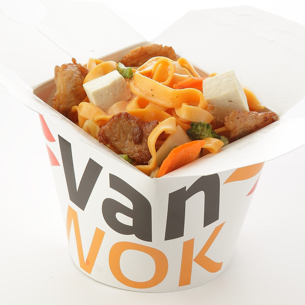 Удон со свининой и сыром тофу — vanwok